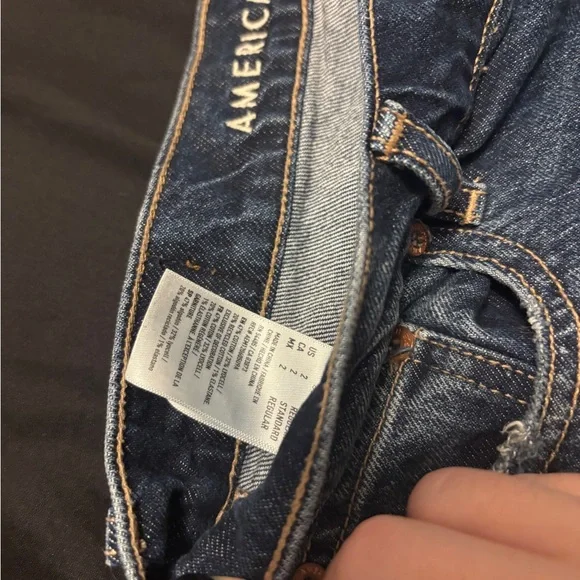 American Eagle Outfitters Barrel Fit Blue Jeans - Picture 2 of 5